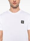 stone island - T-shirt bianca in cotone con ricamo logo - 3