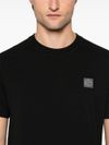 stone island - T-shirt nero in cotone con ricamo logo - 2