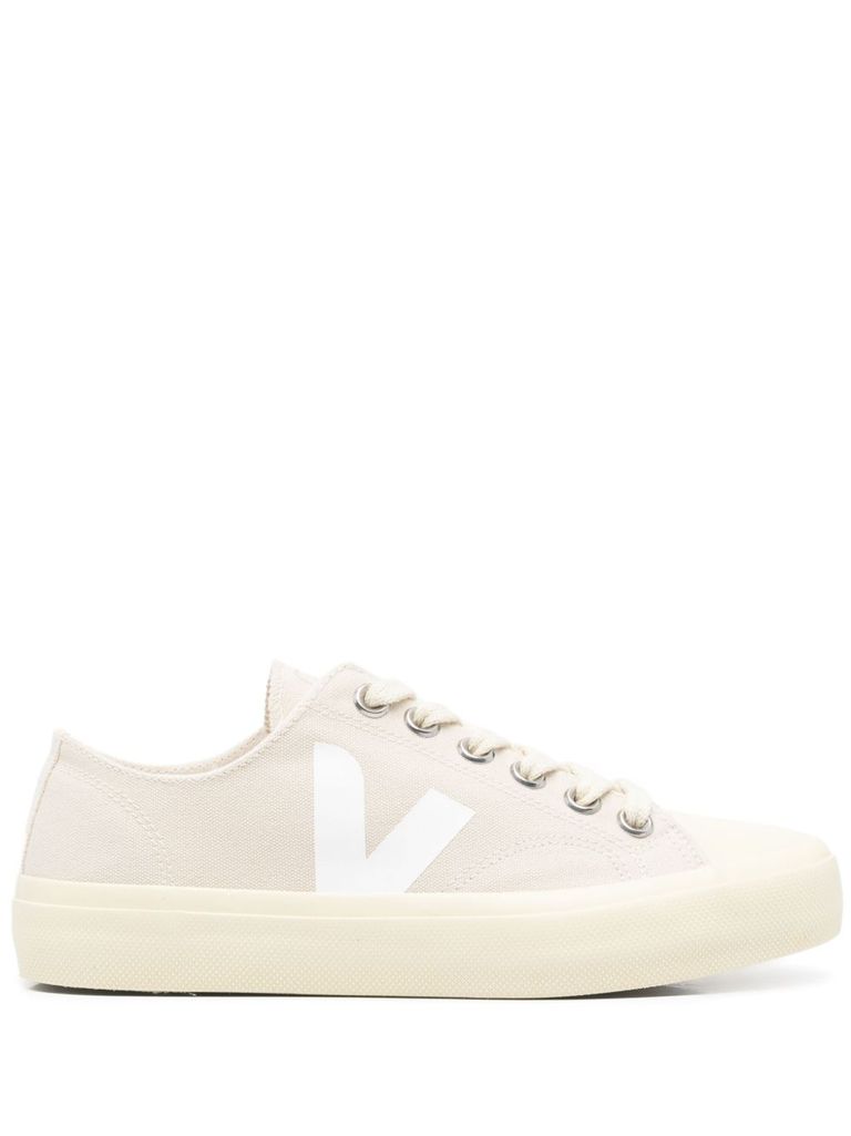 Veja Wata Ii Canvas Low-top Sneakers In Purple