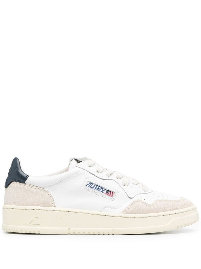 Autry Medalist Sneakers In White And Blue Leather