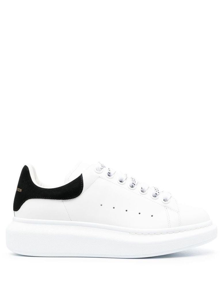Alexander Mcqueen White Sneakers With Logo On The Tongue And Logo Lettering On The Rear In Leather W