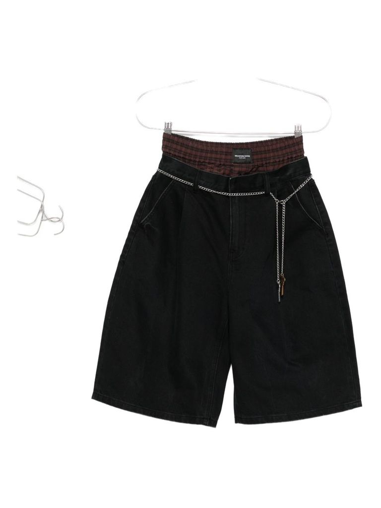 Chain-link high waist shorts
