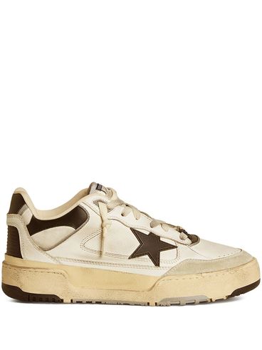 GOLDEN GOOSE - Sneakers 'Forty2' in pelle effetto vintage bianca e marrone
