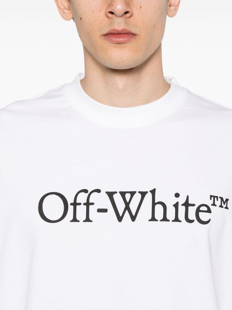 Off-white Oversized White T-shirt With Contrasting Logo Print In Cotton Man In White