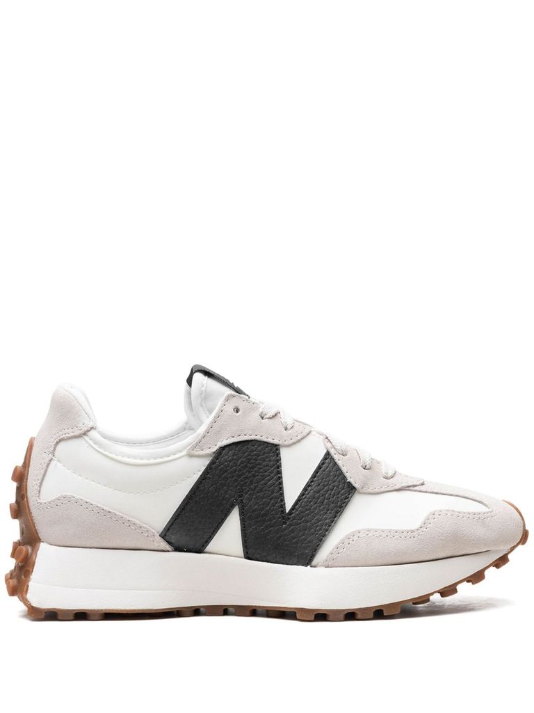 New Balance Low-profile Sneakers In Nero With Textured Accents In White